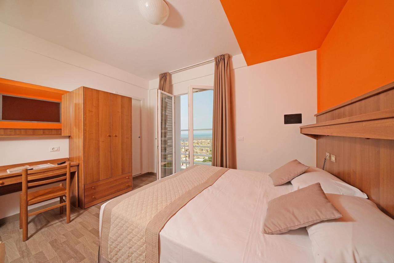 A Frontemare Hotel 3*