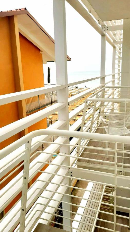 A Frontemare Hotel Lido di Jesolo